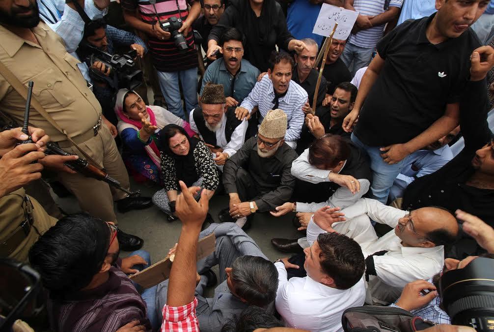 NC protests against civilian killings in Kashmir